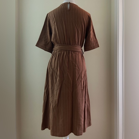 Cute Cocoa Brown w/ white stripe Dress - Picture 5 of 8